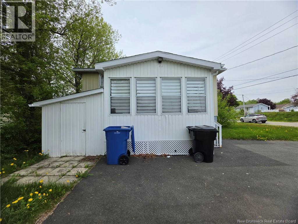 665 St Simon - 5