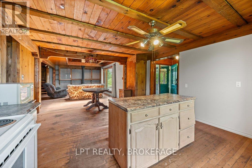 4342 HENDERSON ROAD - 10