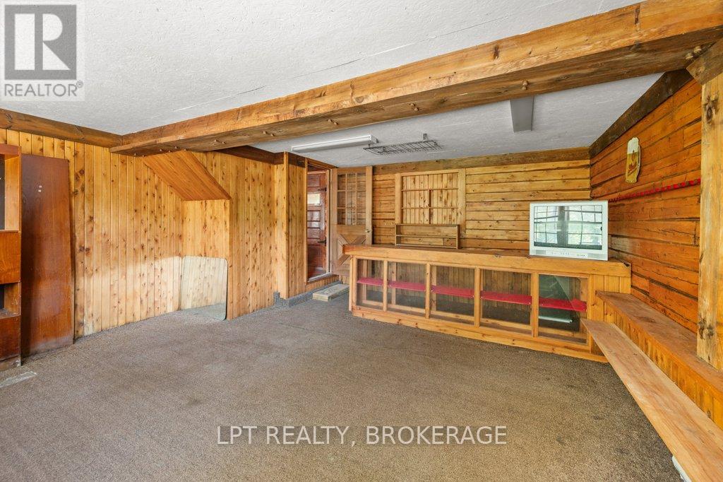 4342 HENDERSON ROAD - 16