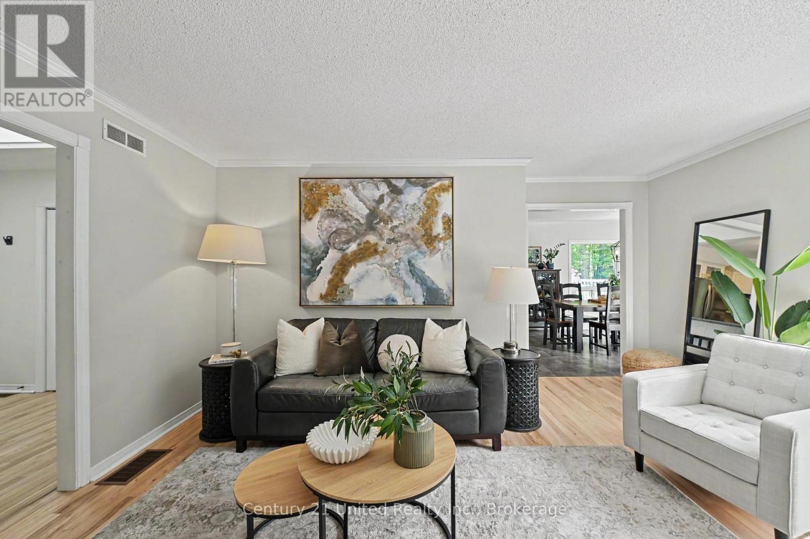 29 FRIENDLY ACRES ROAD - 12