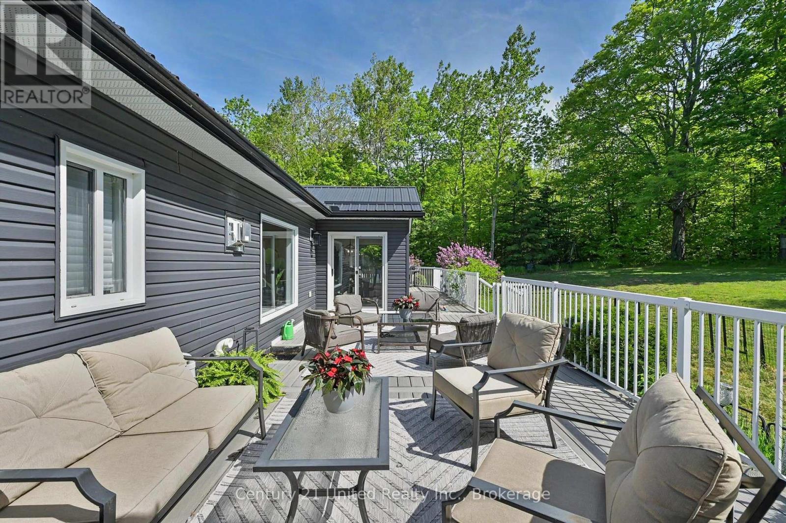 29 FRIENDLY ACRES ROAD - 5