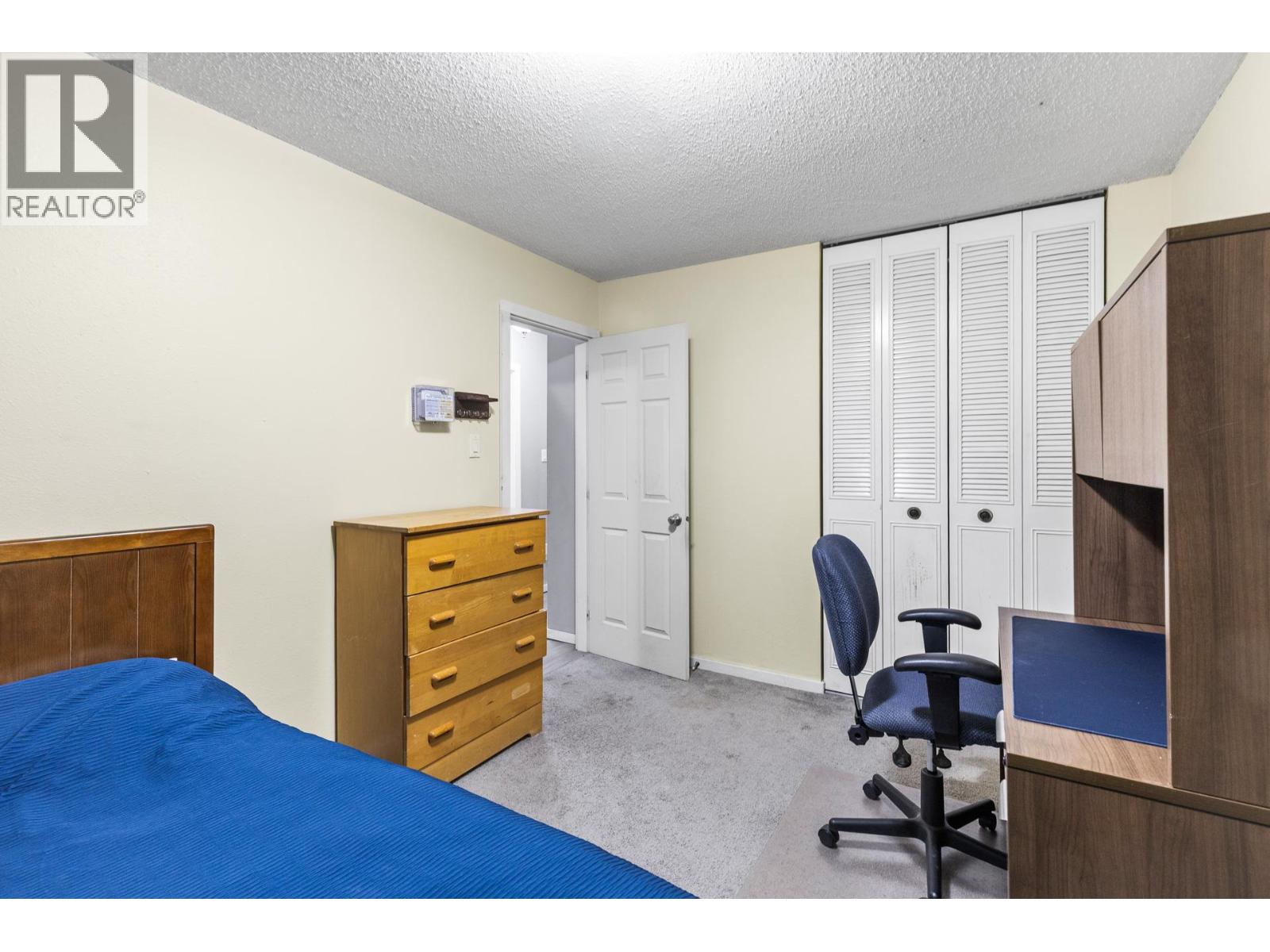 737 Fairway Avenue - 24