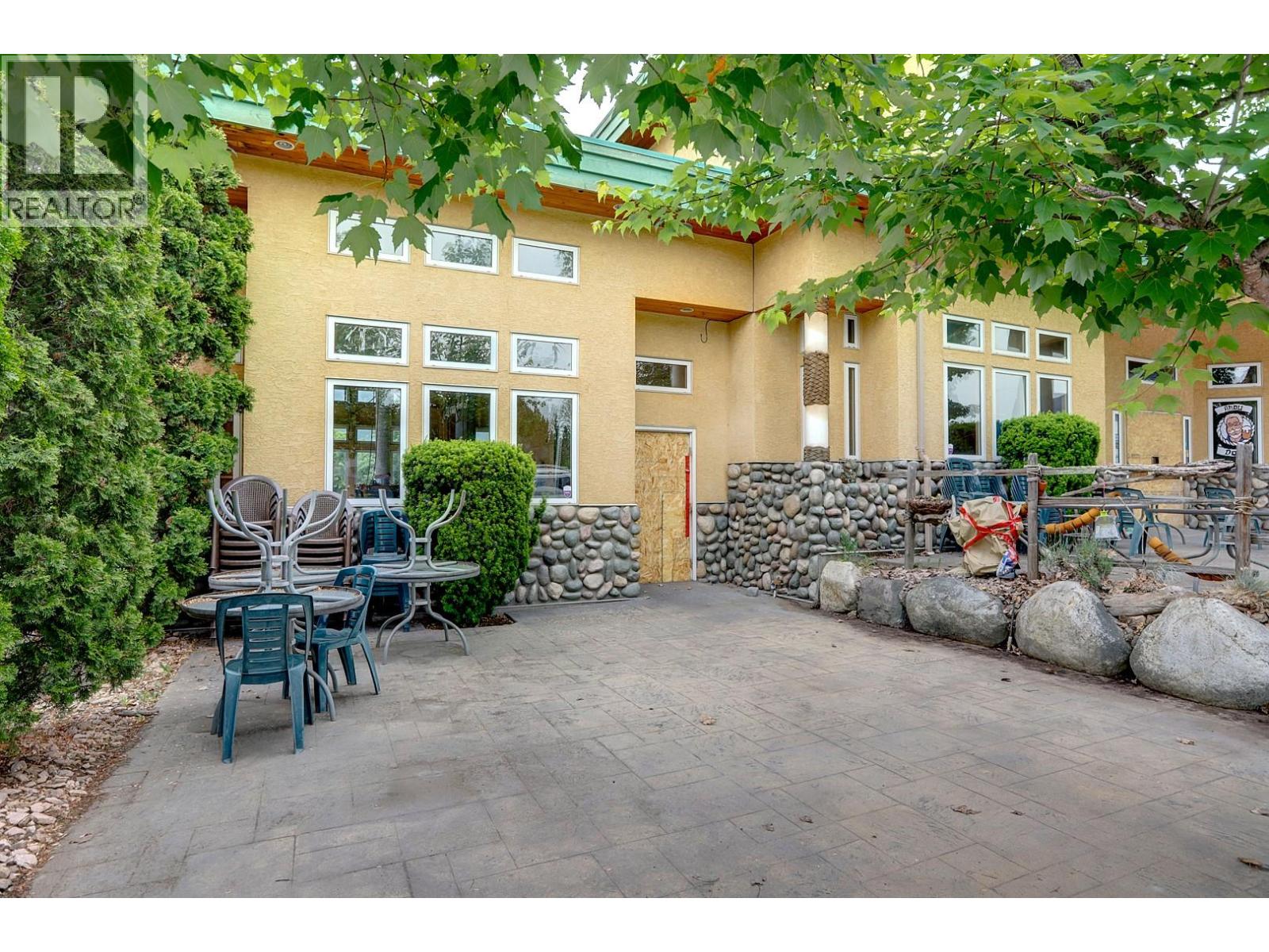 3030 Smith Drive, Armstrong — photo 8