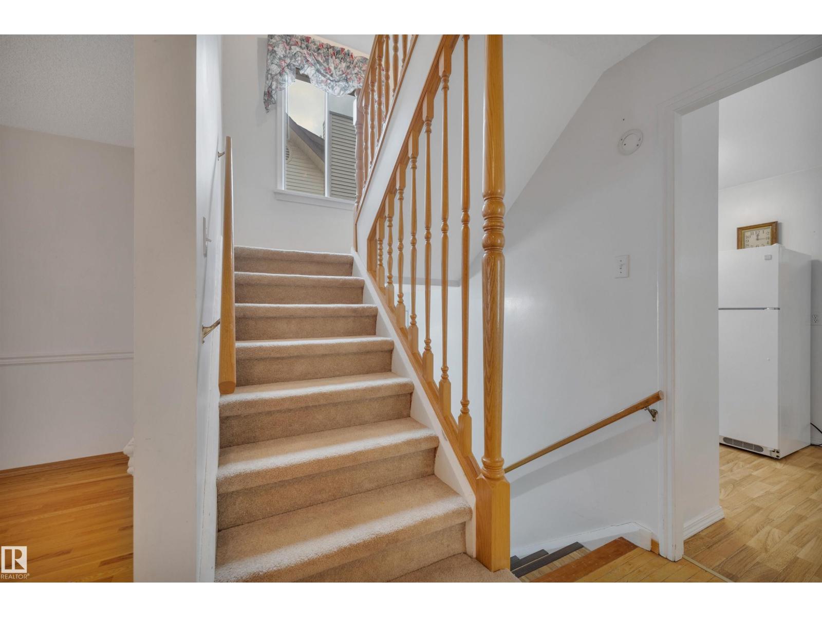 9546 91 ST NW - 26