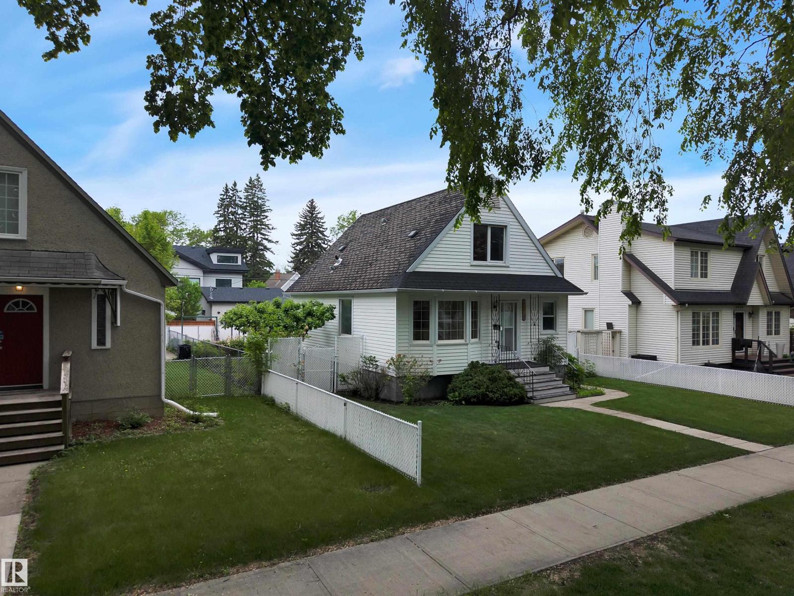 9546 91 ST NW - 55