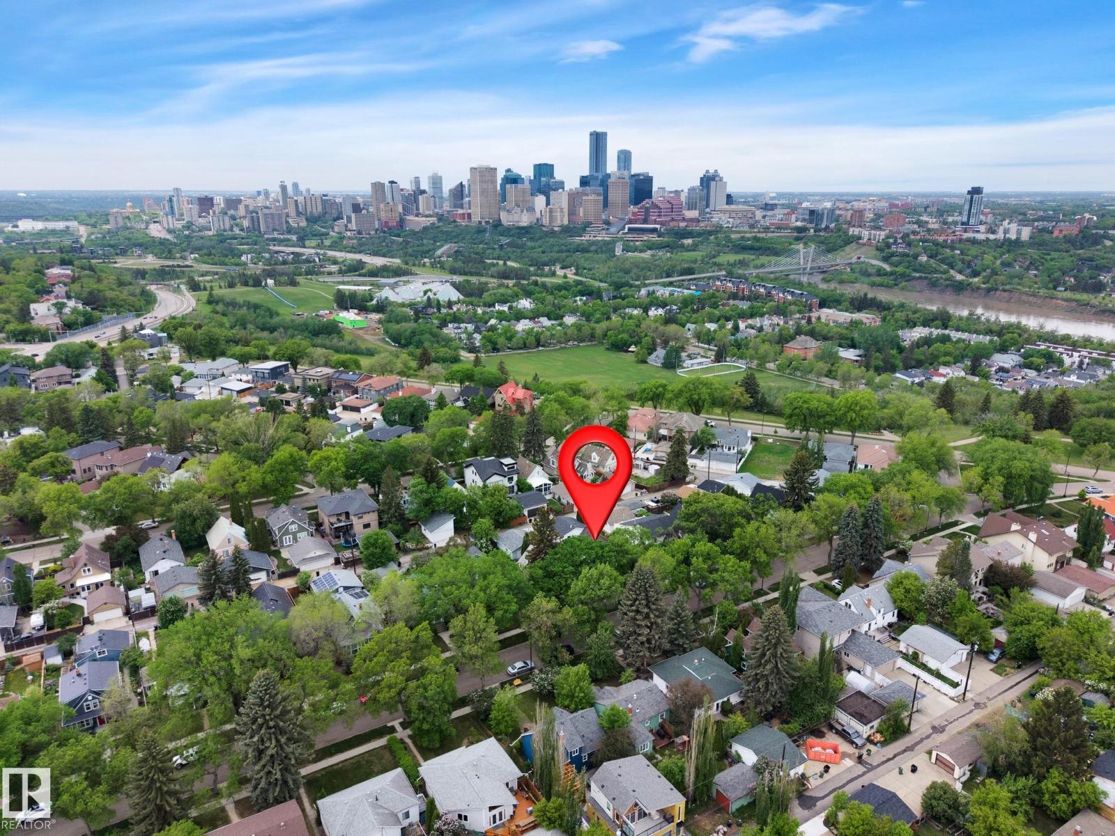 9546 91 ST NW - 61