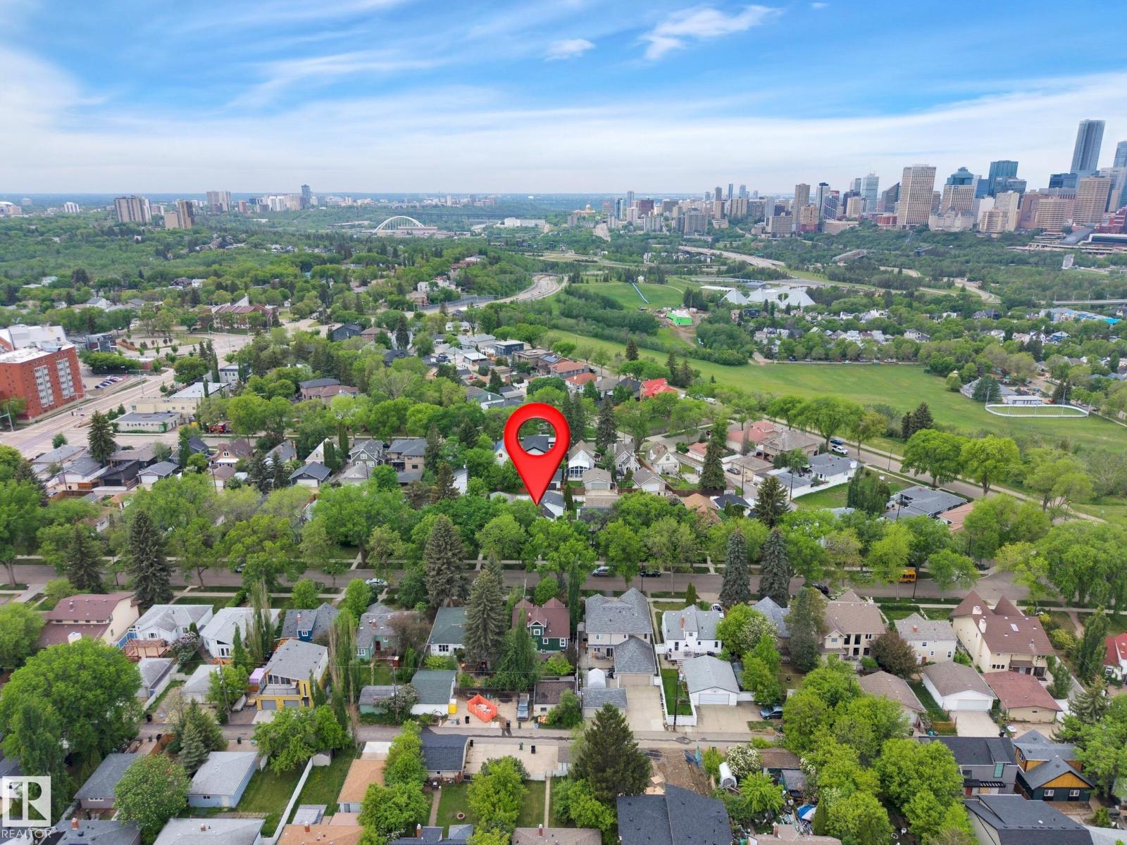9546 91 ST NW - 62