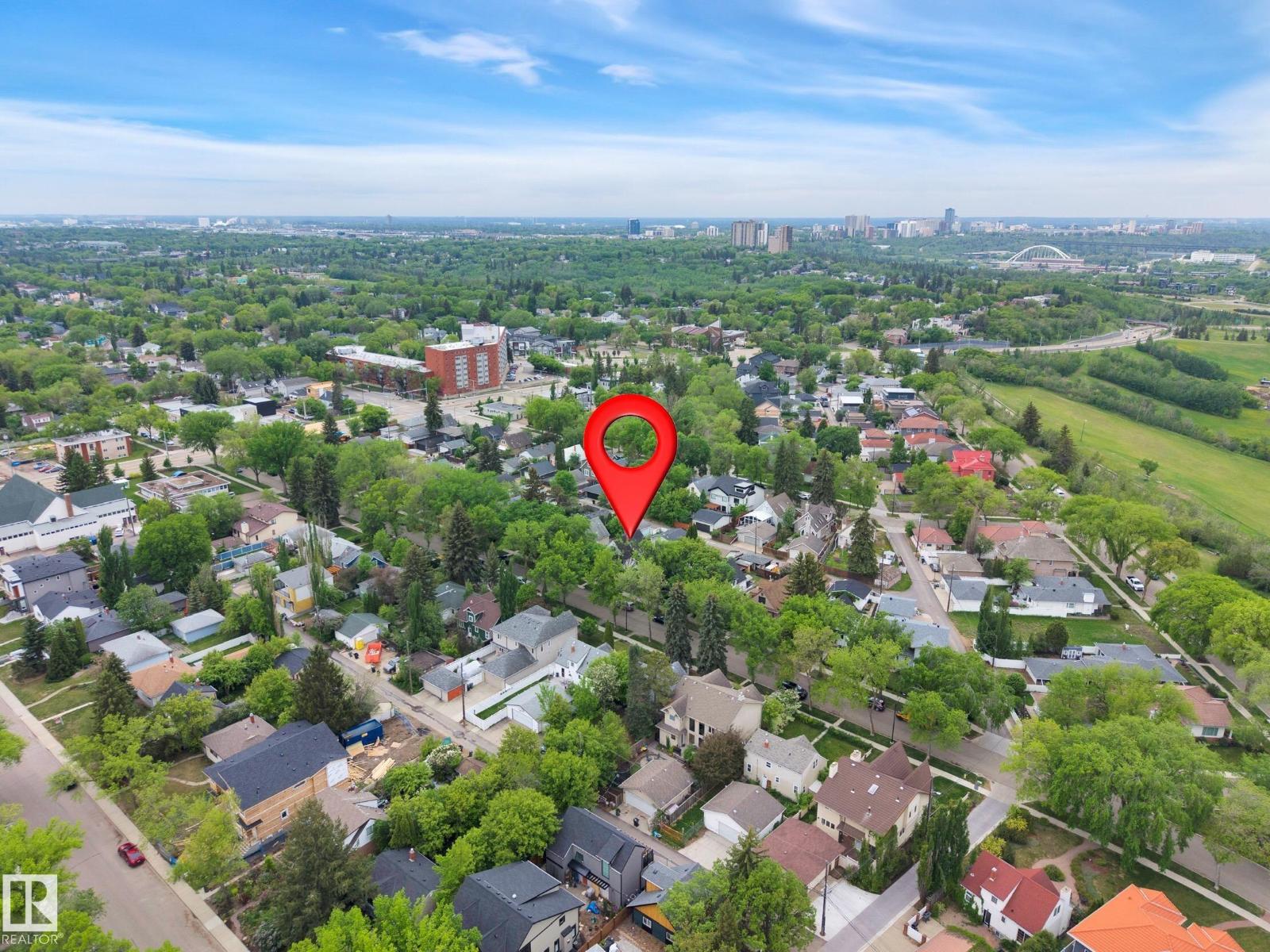 9546 91 ST NW - 63
