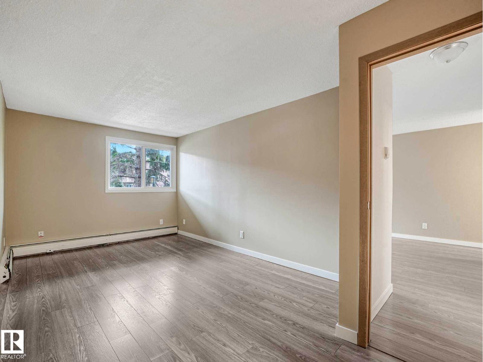 #202 2303 119 ST NW - 15