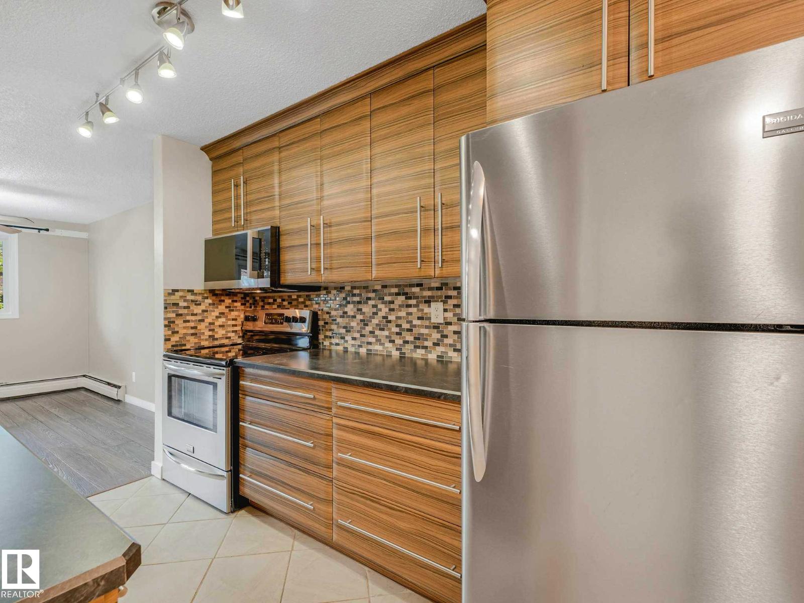#202 2303 119 ST NW - Image 3