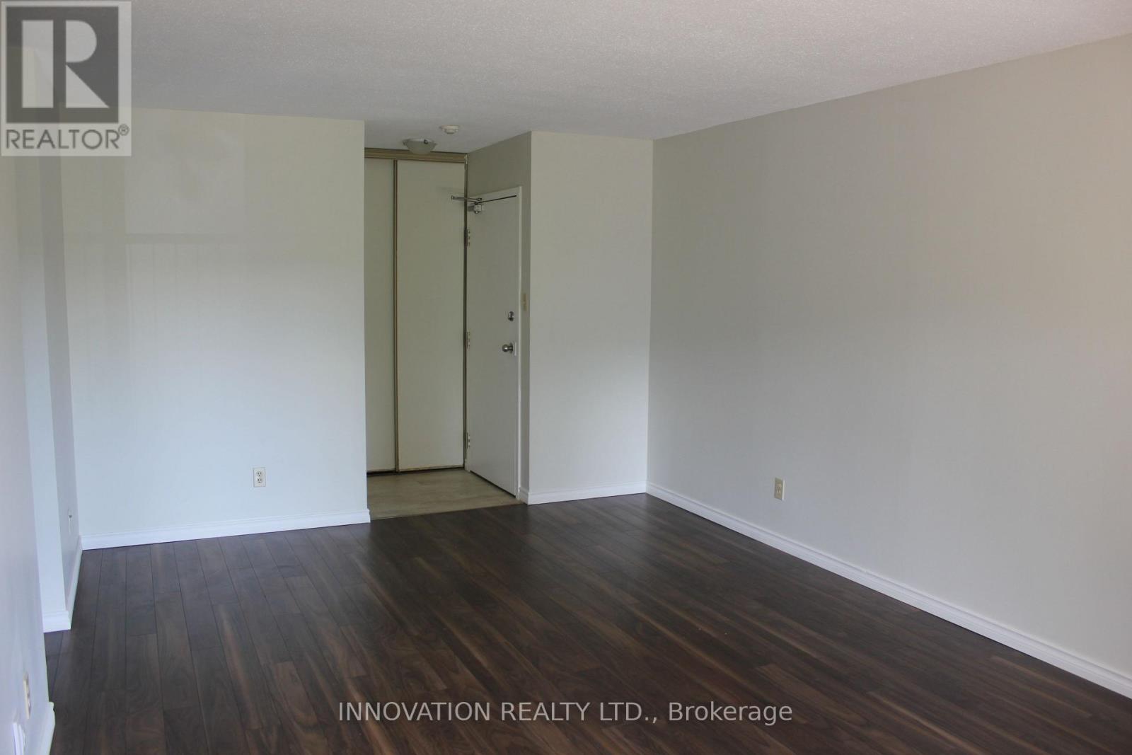 #203 260 BRITTANY DRIVE - 6
