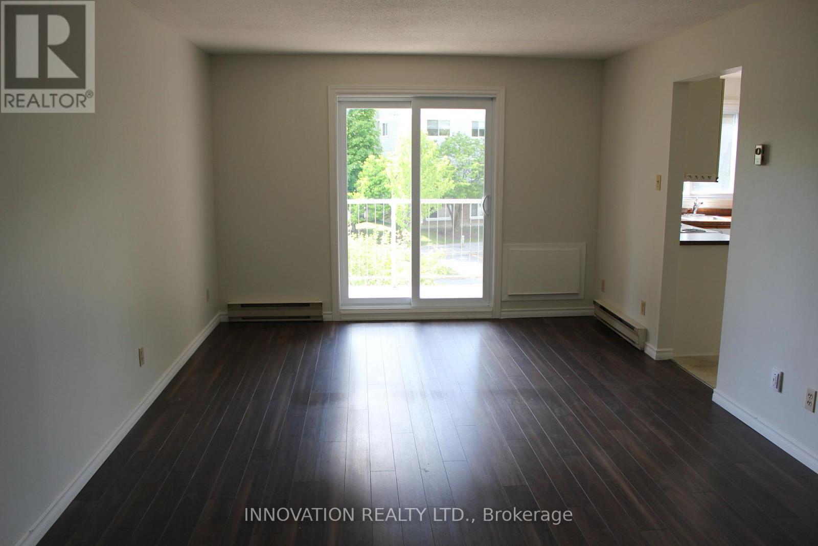 #203 260 BRITTANY DRIVE - 7