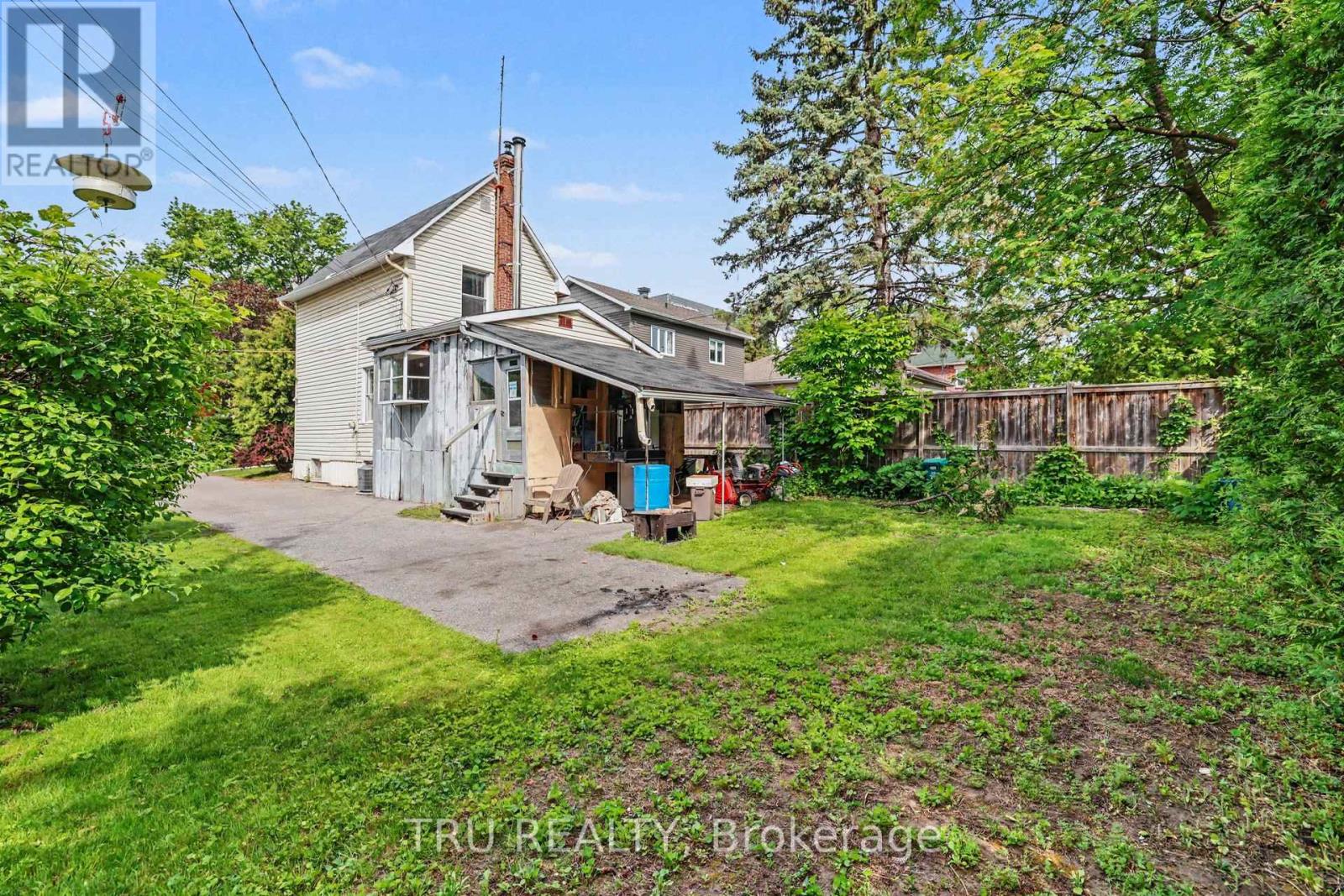 23 ANNA AVENUE - 19