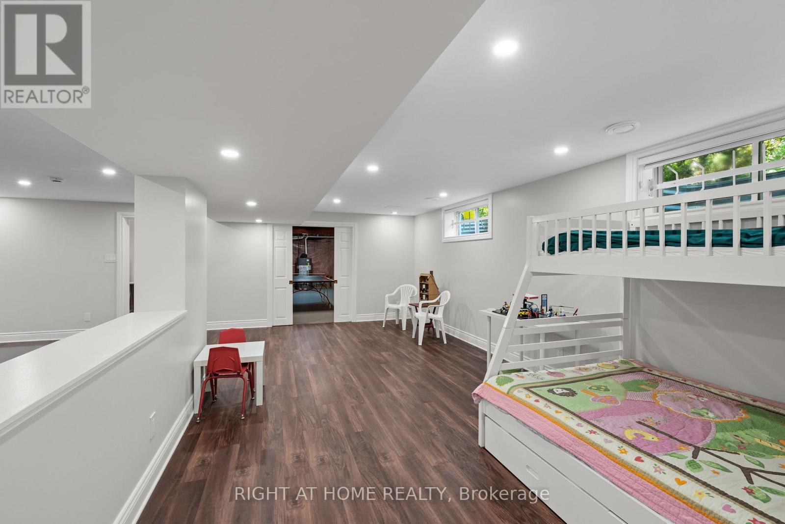 85 BRIGHTSIDE AVENUE - 34