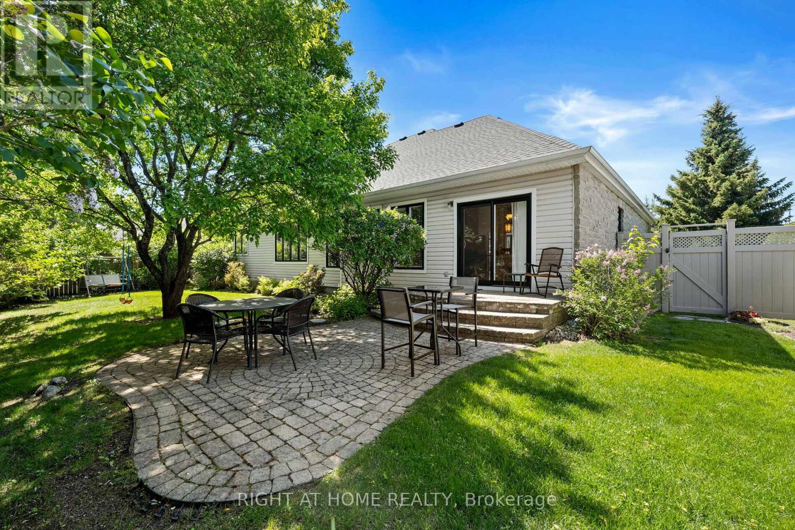 85 BRIGHTSIDE AVENUE - 43