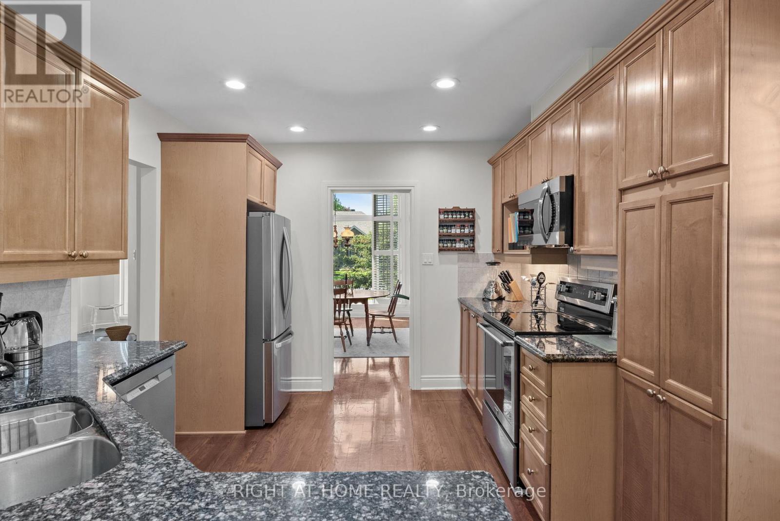 85 BRIGHTSIDE AVENUE - 9