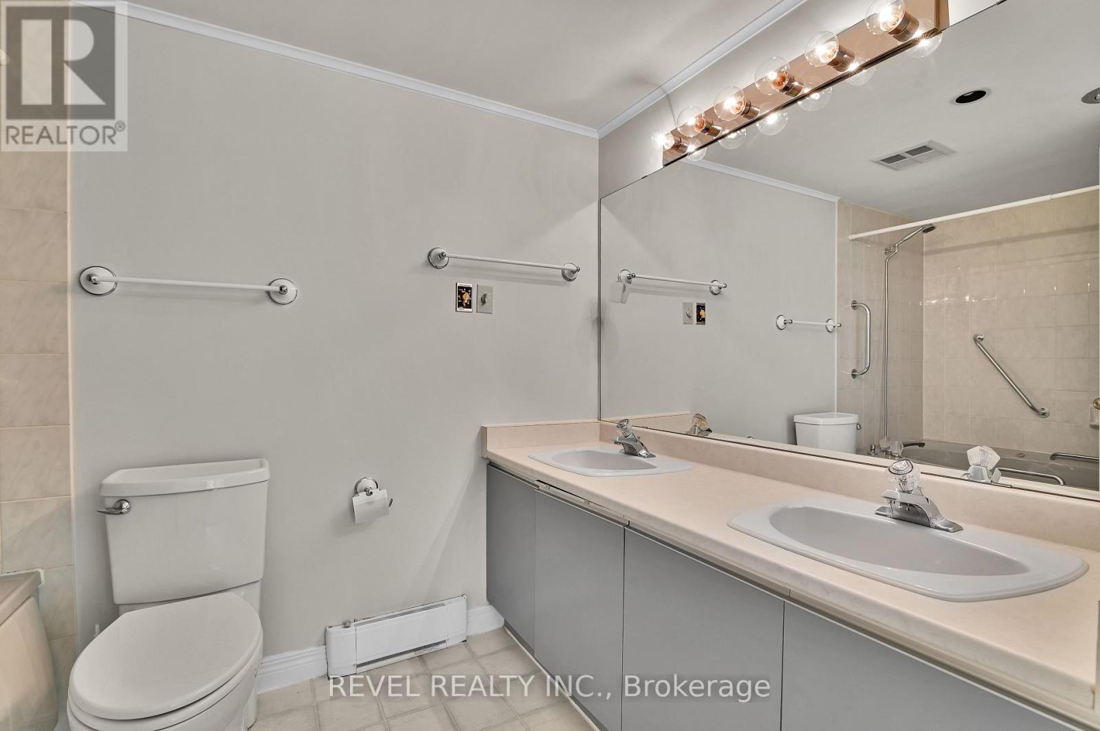 #301 15 MURRAY STREET - 17
