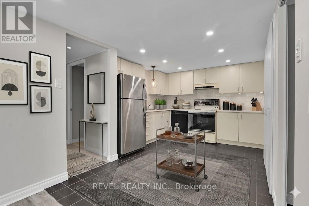 #301 15 MURRAY STREET - 9