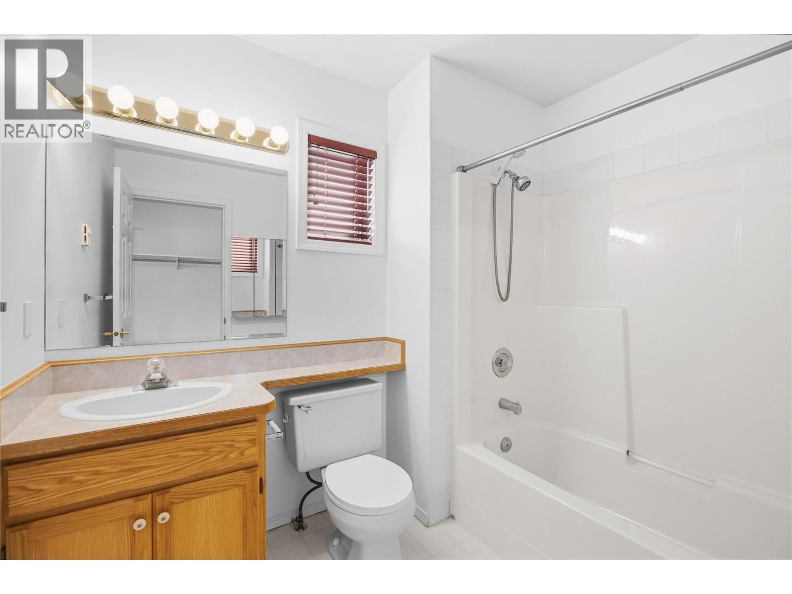 #409 1750 Atkinson Street - 12