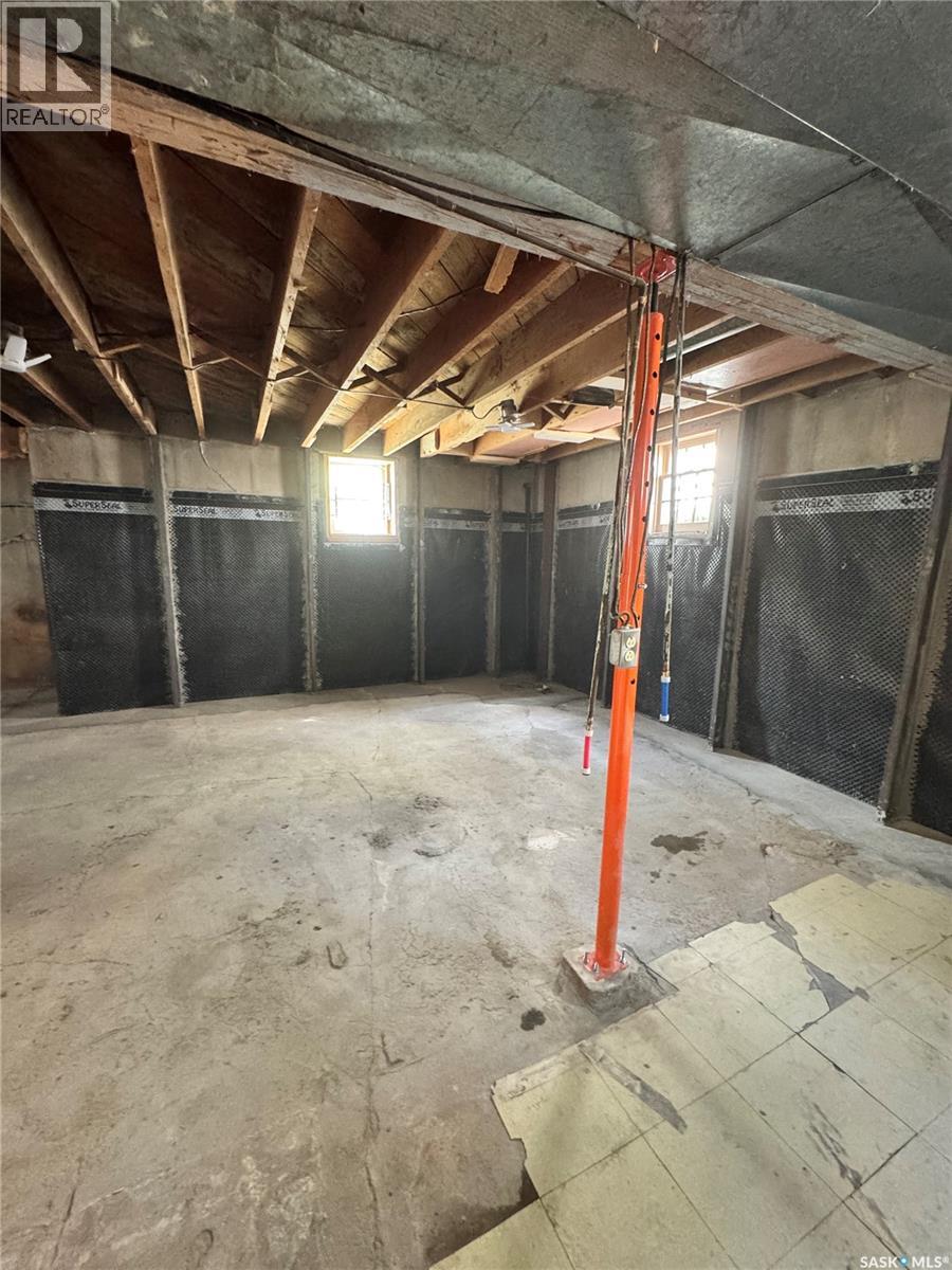 712 Broadway AVENUE - 9