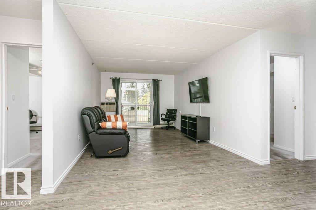 #207 4906 47 AV - 20