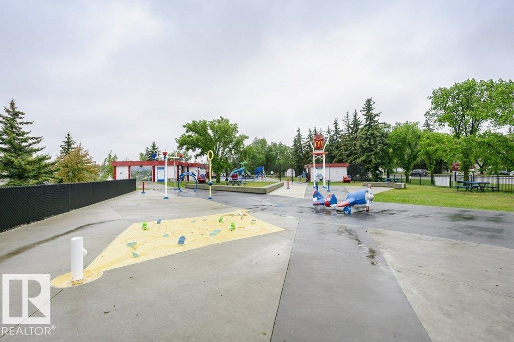 #207 4906 47 AV - 60