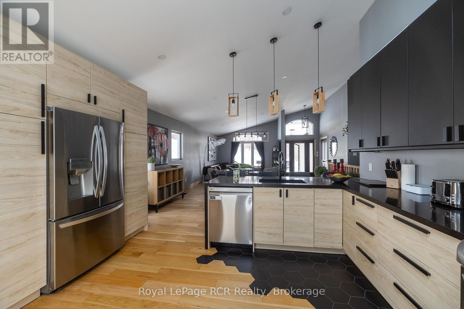 167 PRINCE STREET - 12