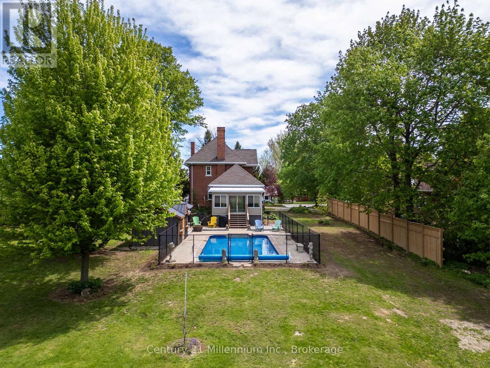 296 GARAFRAXA ST STREET - 8