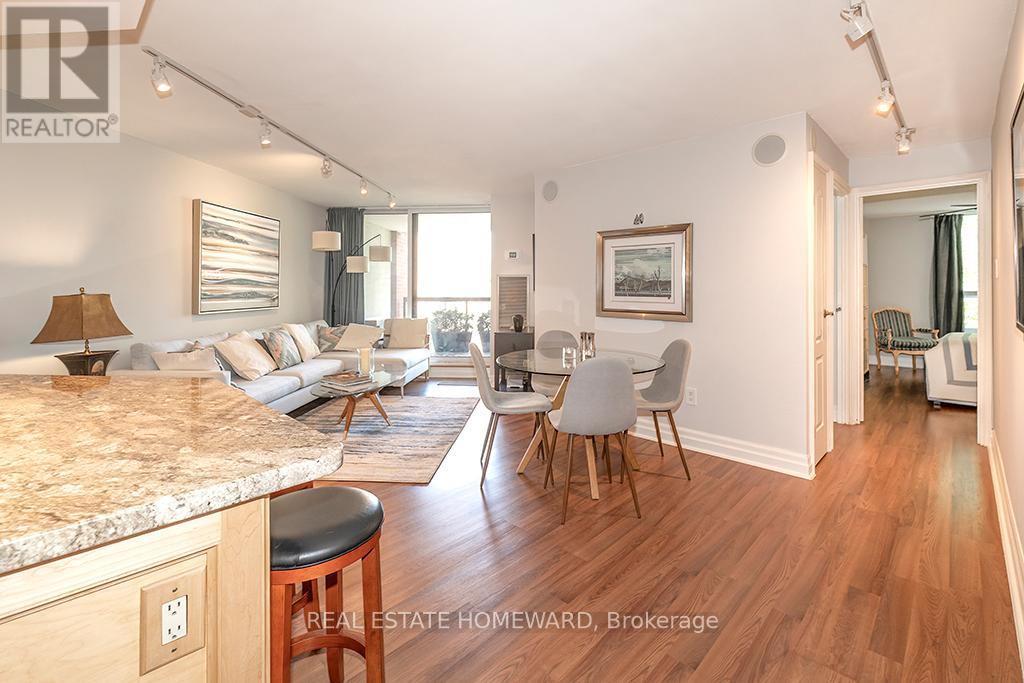 #503 77 MAITLAND PLACE - 14