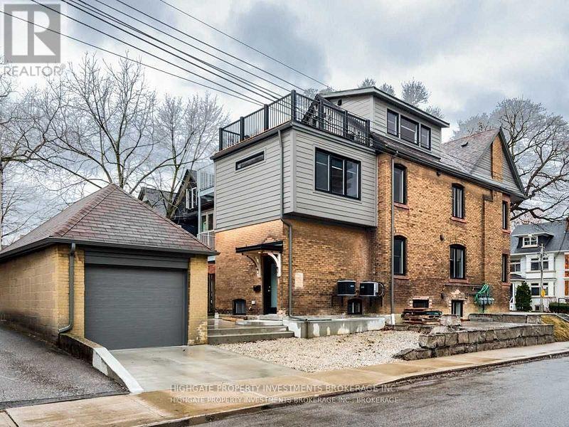 Listing photo of MAIN - 129 HILTON AVENUE
