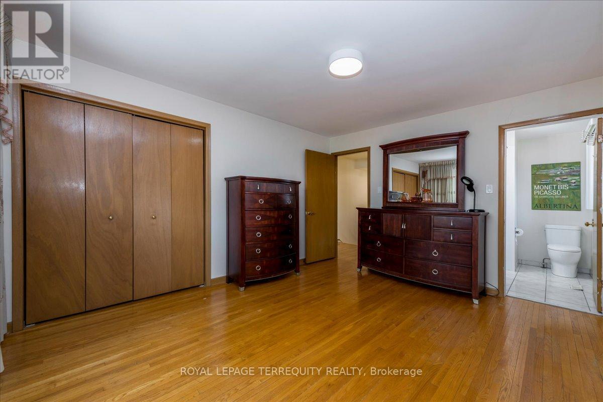44 MARGARET AVENUE - 11