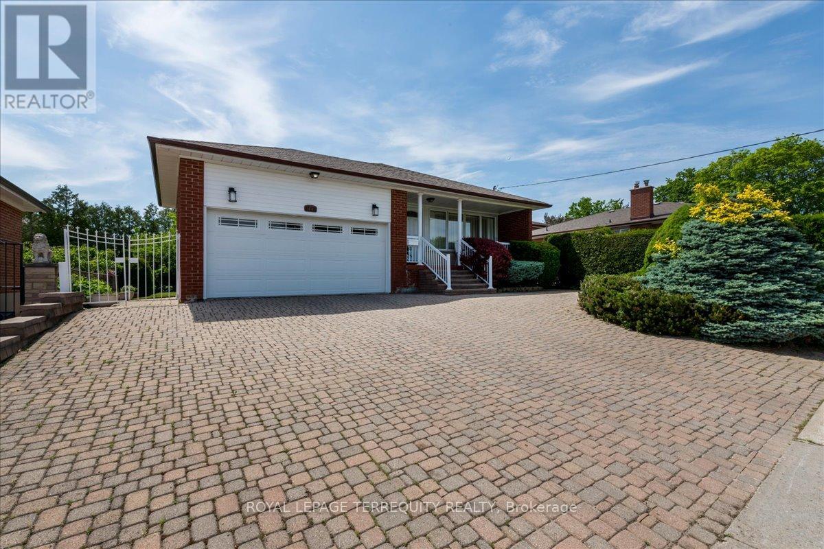 44 MARGARET AVENUE - 36