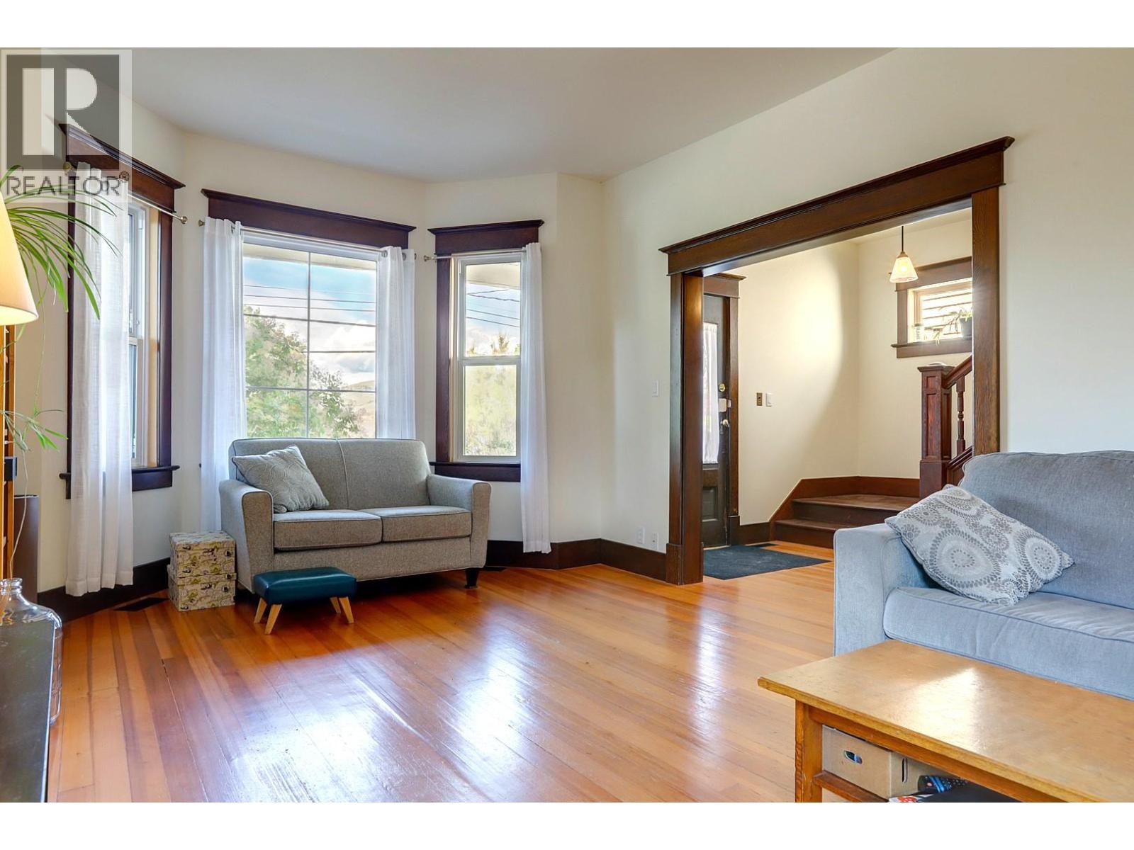 2503 24 Street - 12
