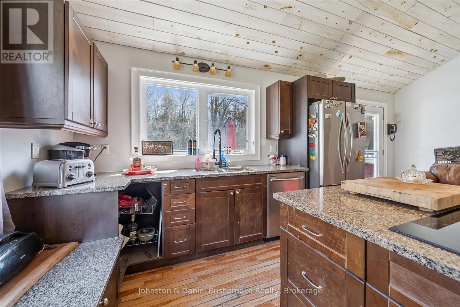 2519 SOUTH HORN LAKE RD R.R.#3 ROAD - 12