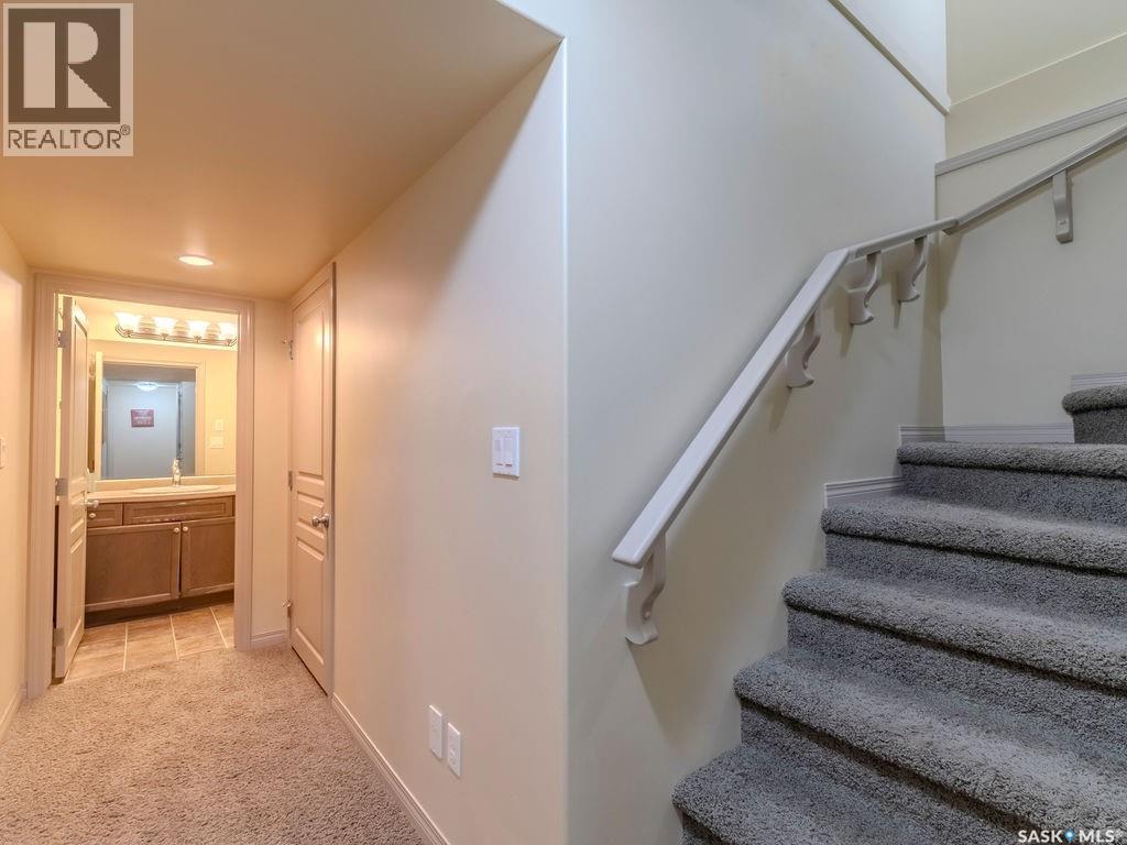 274 Ashworth CRESCENT - 40