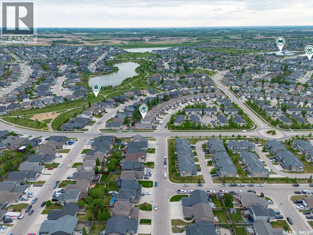 274 Ashworth CRESCENT - 54