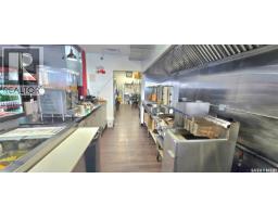 102 1st Avenue W, Assiniboia, SK S0H0B0 Photo 10