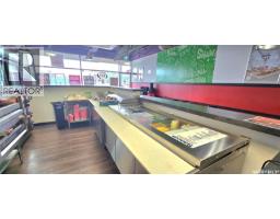 102 1st Avenue W, Assiniboia, SK S0H0B0 Photo 6