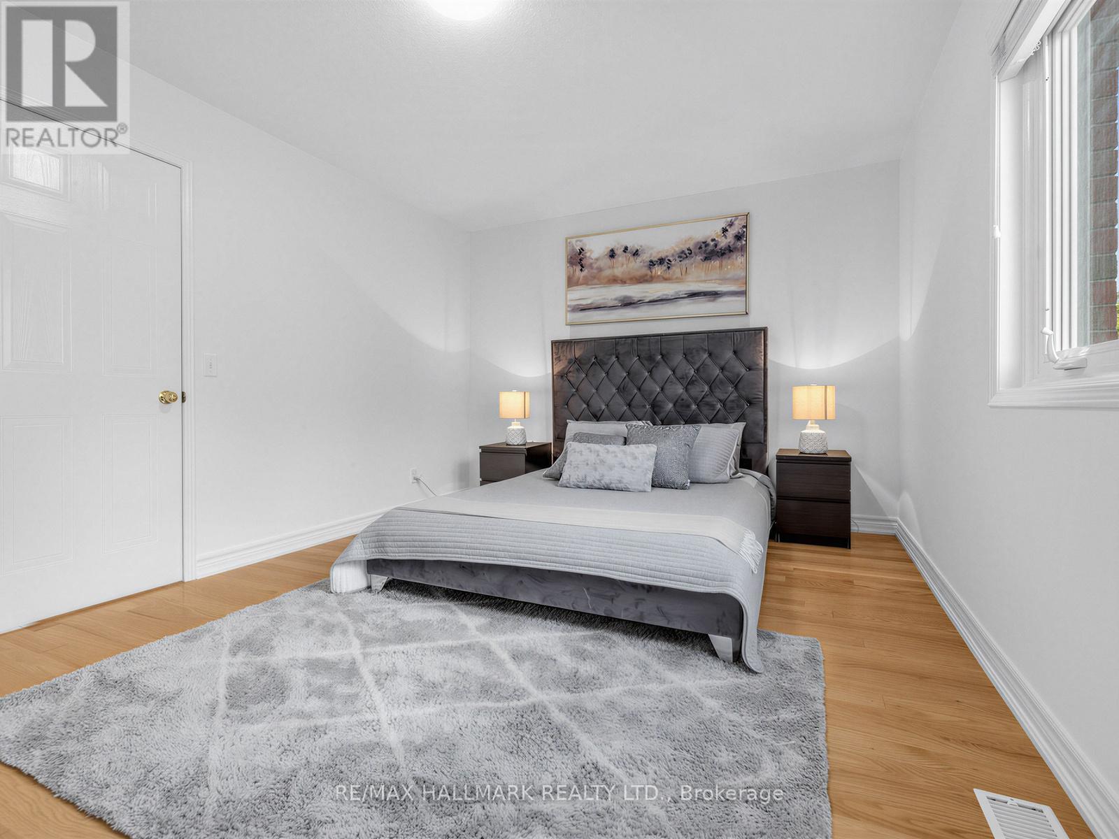 #15A 81 NORTHERN HEIGHTS DRIVE - 21