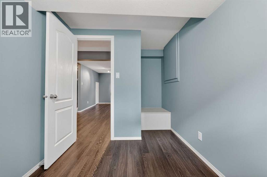 501 26 Street S - 29