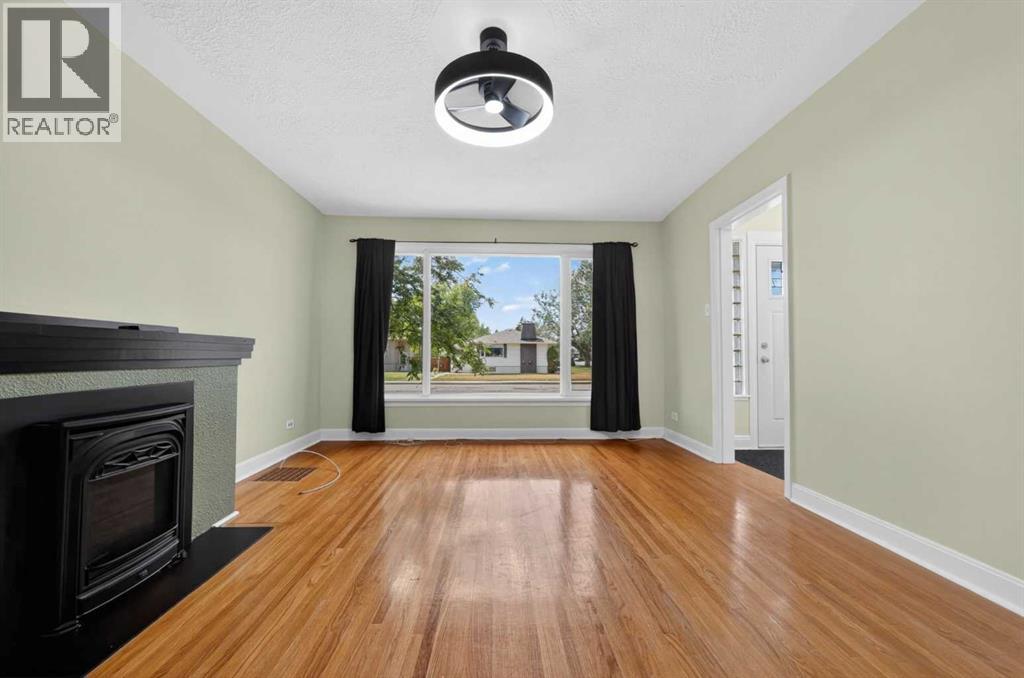 501 26 Street S - 10
