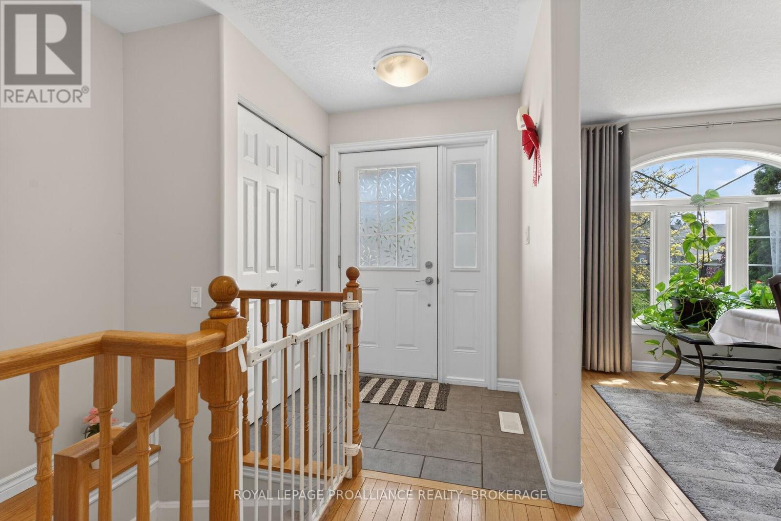 18 MCKEOWN CRESCENT - 5