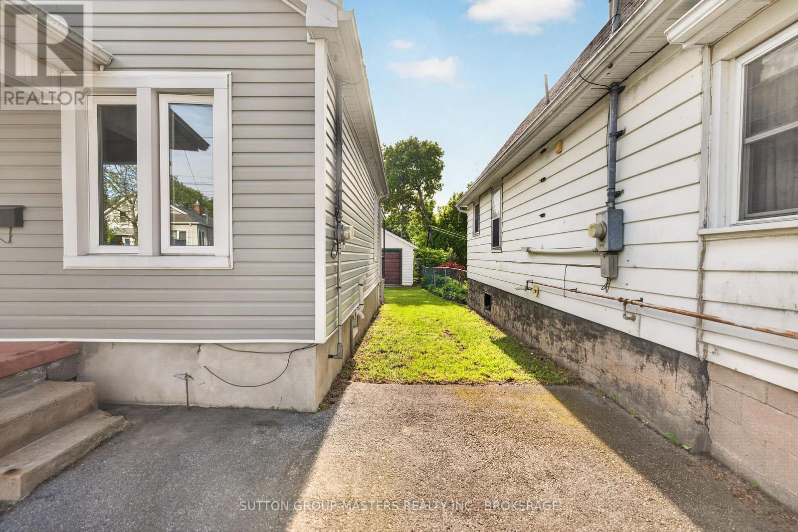 21 CONNAUGHT STREET - Image 3