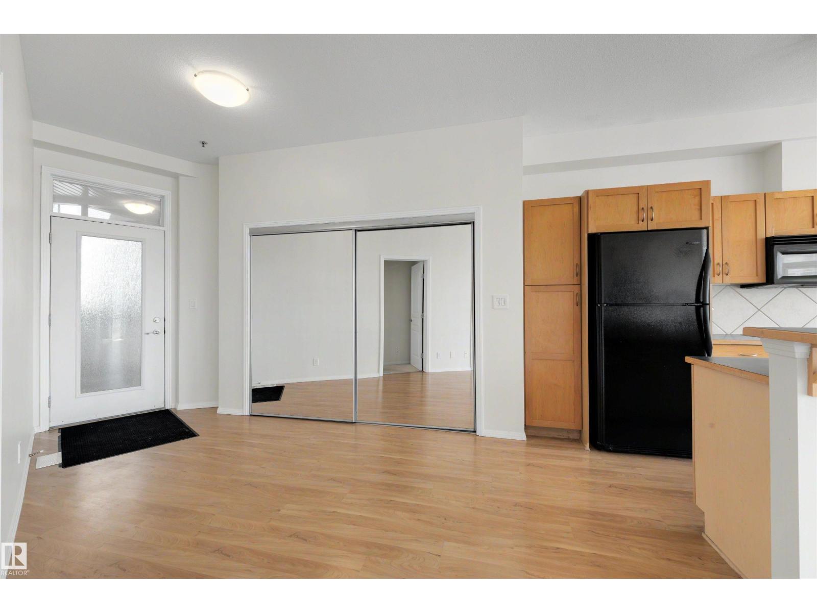 #410 4835 104A ST NW - 6