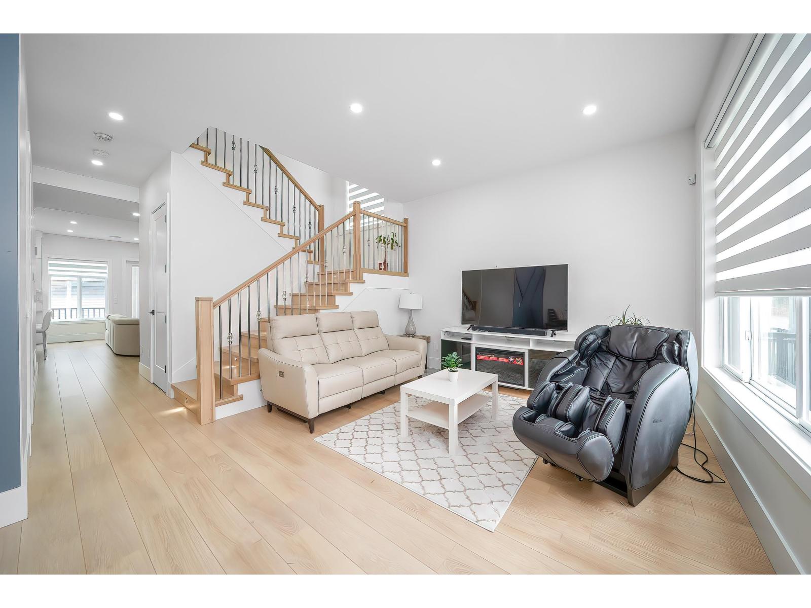 7817 197 STREET, Langley
