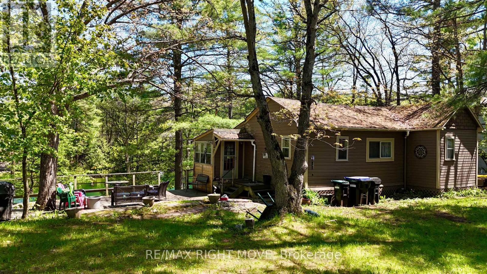 7785 OAKRIDGE DRIVE - 9