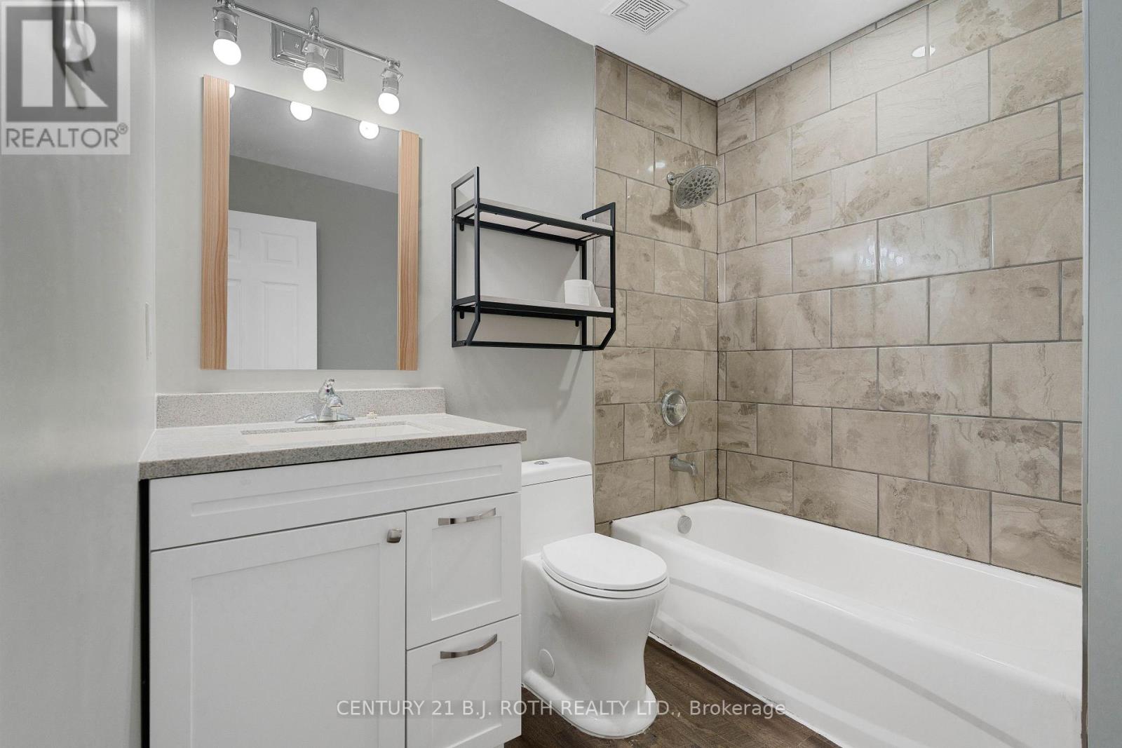 361 GEORGIAN DRIVE - 21