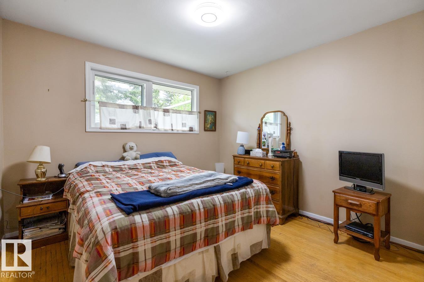 29 GREENVIEW CR — photo 17