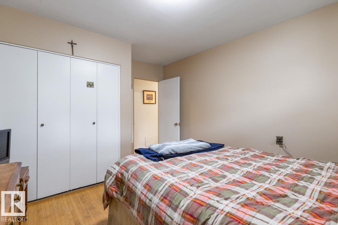 29 GREENVIEW CR — photo 18
