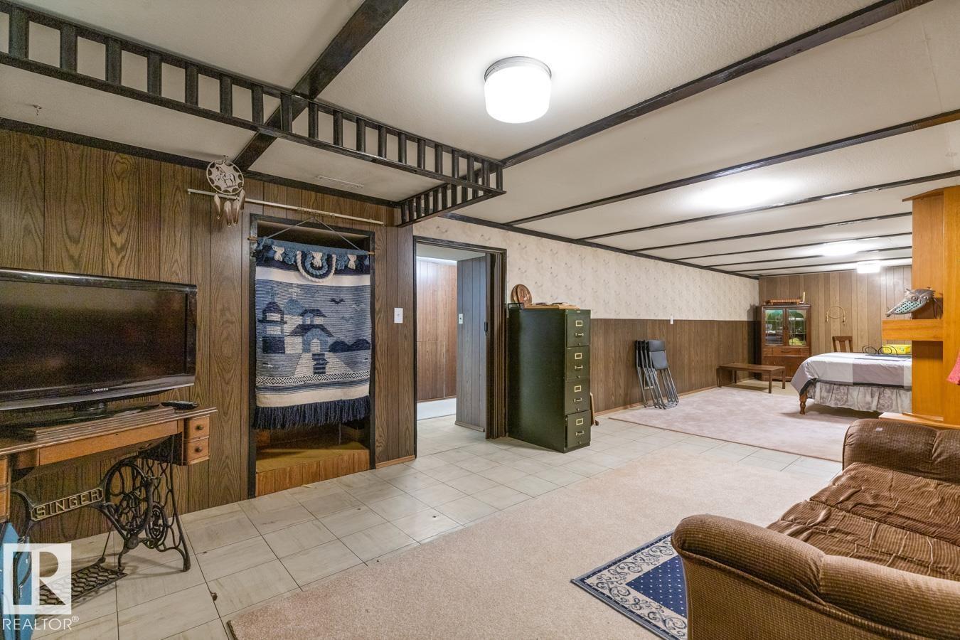 29 GREENVIEW CR — photo 25